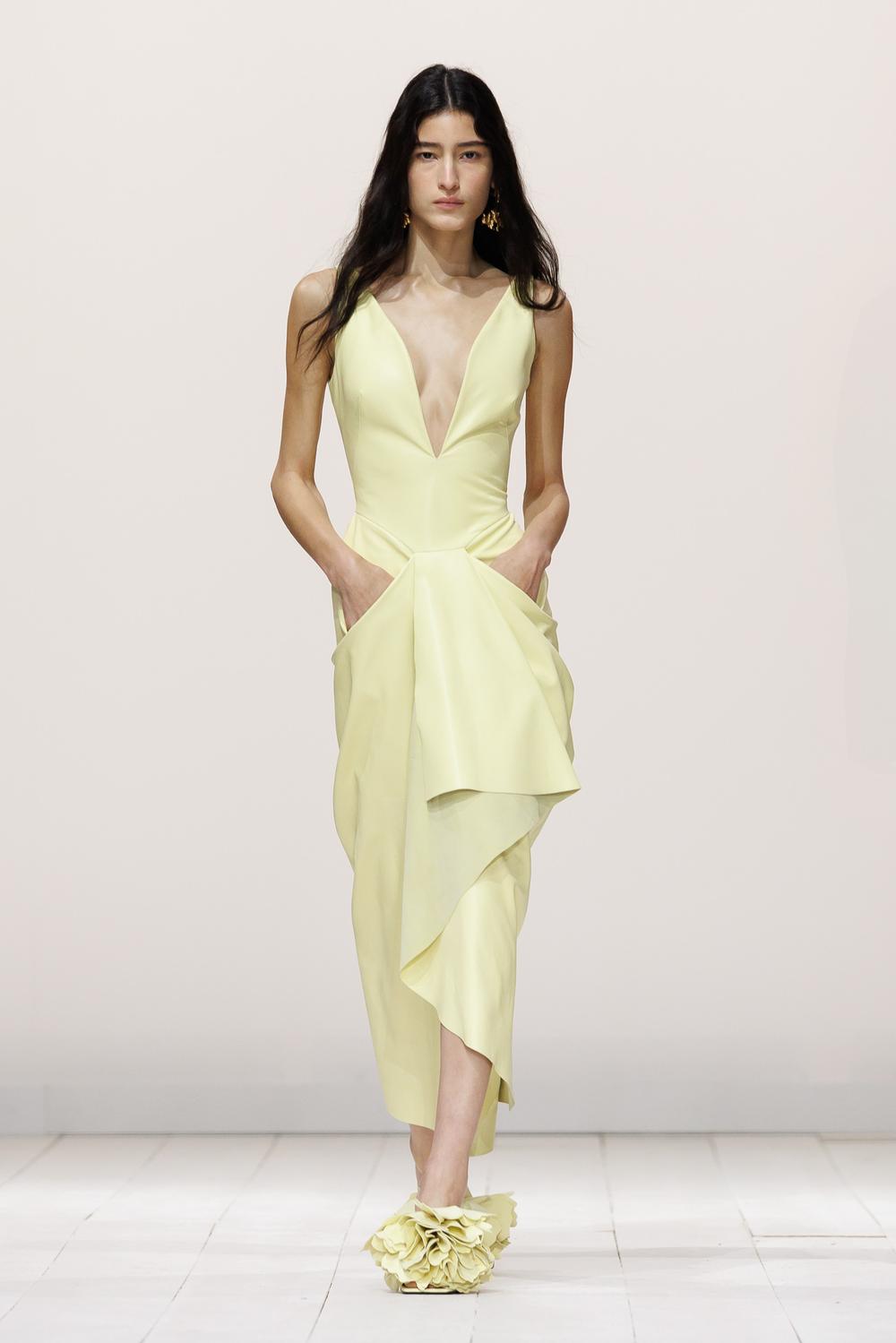De File Givenchy Défilé - Givenchy - Prêt à porter Printemps-Eté 2026