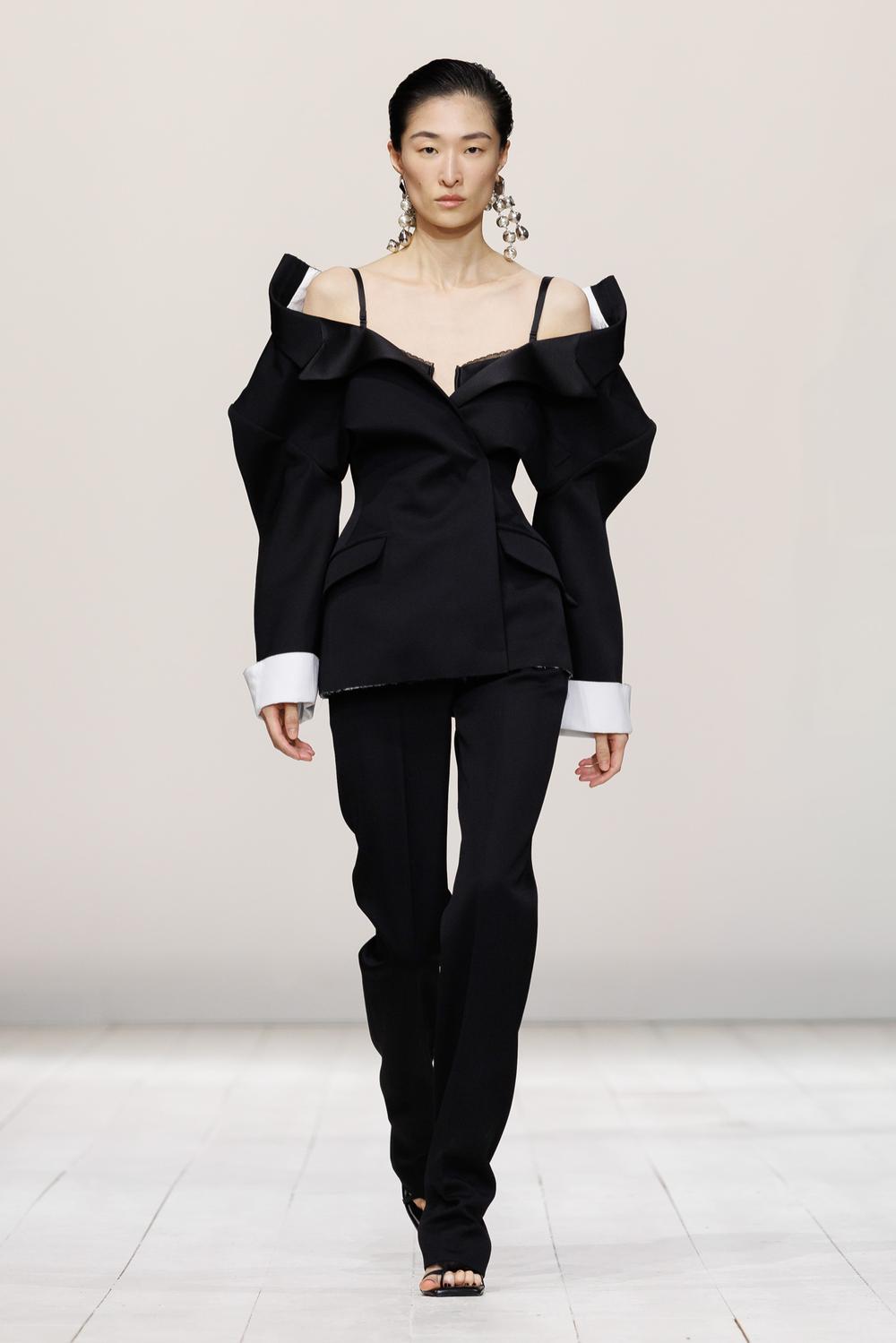 De File Givenchy Défilé - Givenchy - Prêt à porter Printemps-Eté 2026
