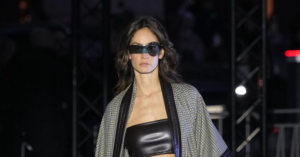 Jupe D’hiver Pierre Cardin – Noire, Taille 40, évasée – Fabriquée En Italie