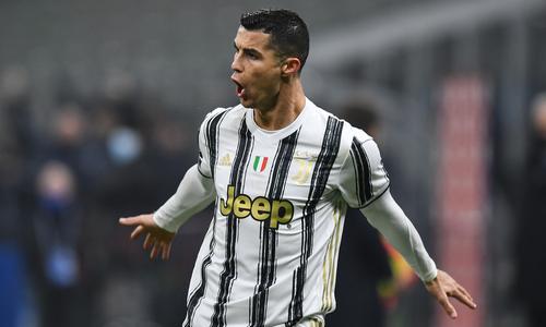 Ronaldo Fete Son Anniversaire Le Top 7 Des Buts De Cr7 A La Juventus