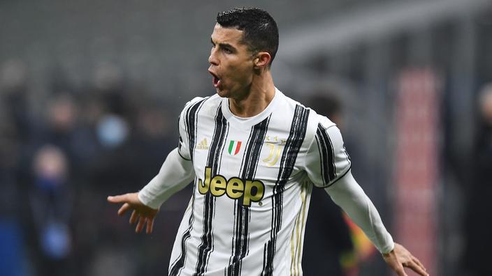 Ronaldo Fete Son Anniversaire Le Top 7 Des Buts De Cr7 A La Juventus