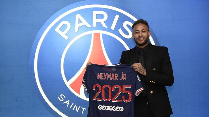 Neymar Met Fin Au Vrai Faux Suspense Et Rempile Au Psg