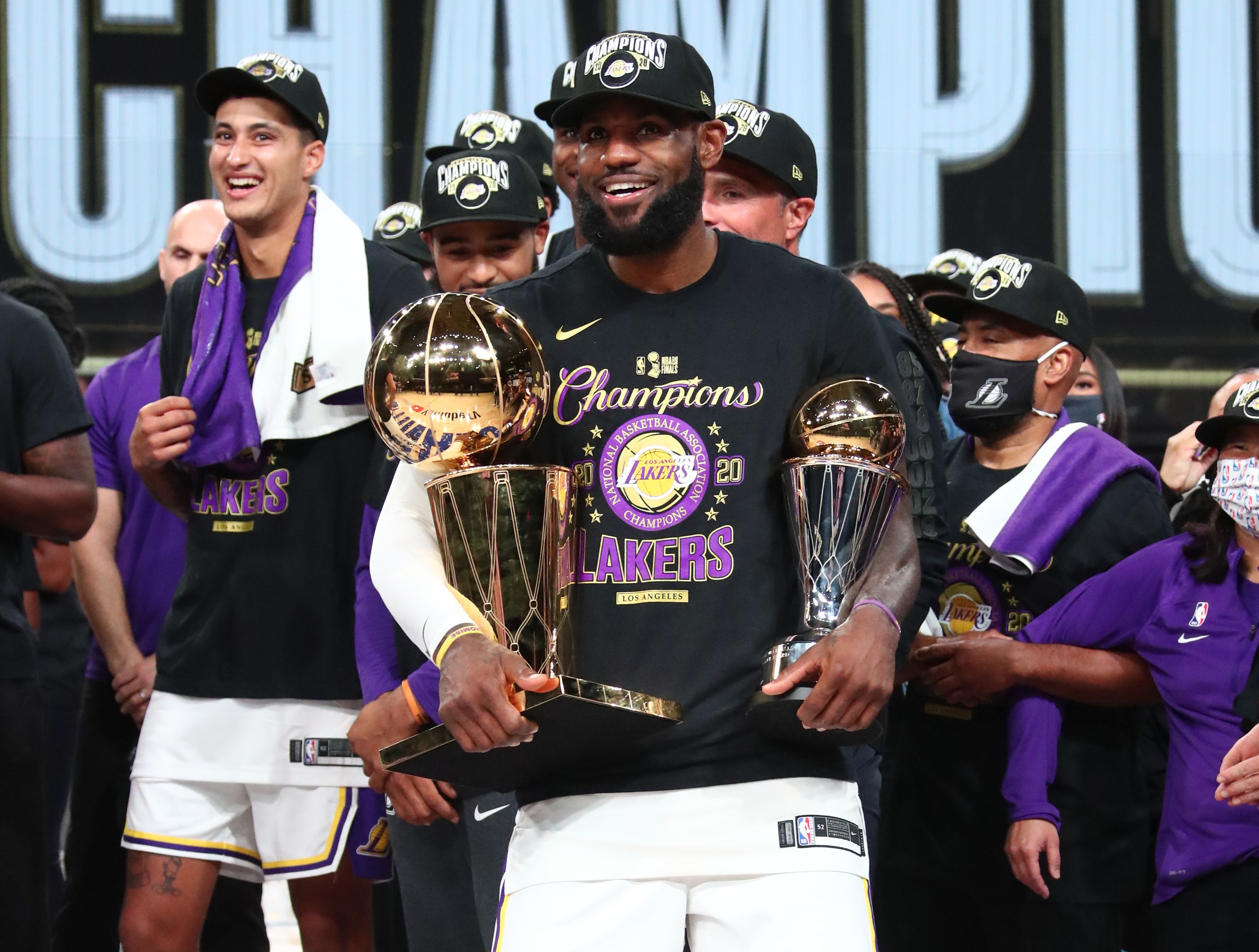 NBA : les Lakers champions pour la 17e fois, LeBron James meilleur