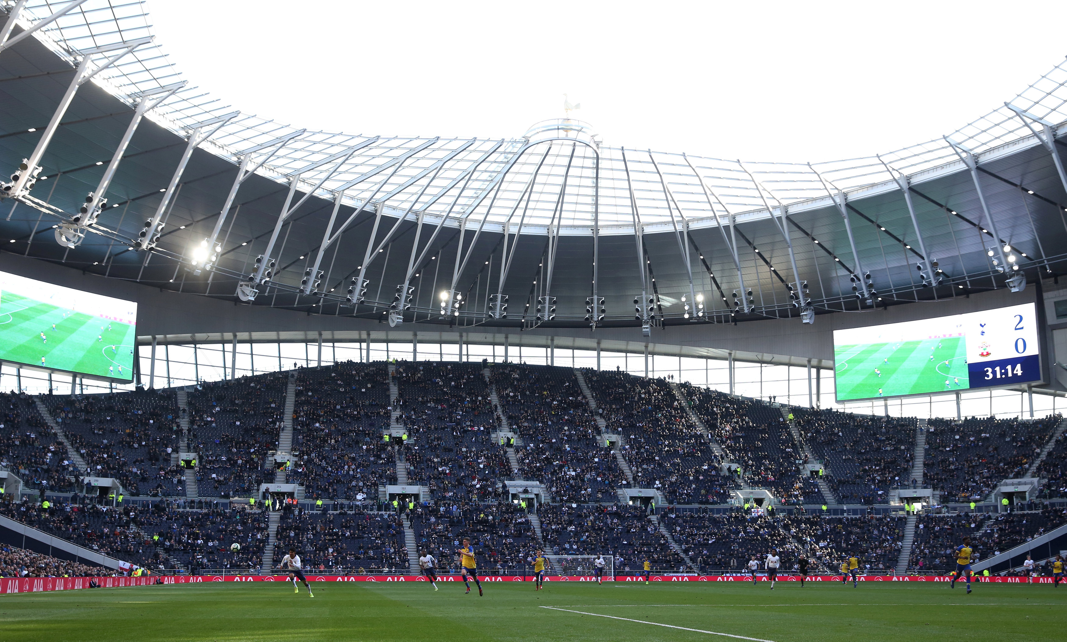 Le (magnifique) nouveau stade de Tottenham et sa construction en moins de  deux minutes