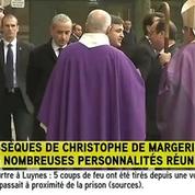 Hollande assiste aux obsèques de Christophe de Margerie