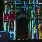 Un mapping spectaculaire sur l'Arc de triomphe pour le Nouvel an
