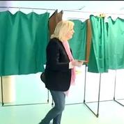 Départementales: Marine Le Pen a voté à Hénin-Beaumont